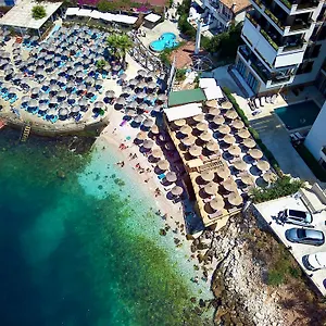 Golden Sarande